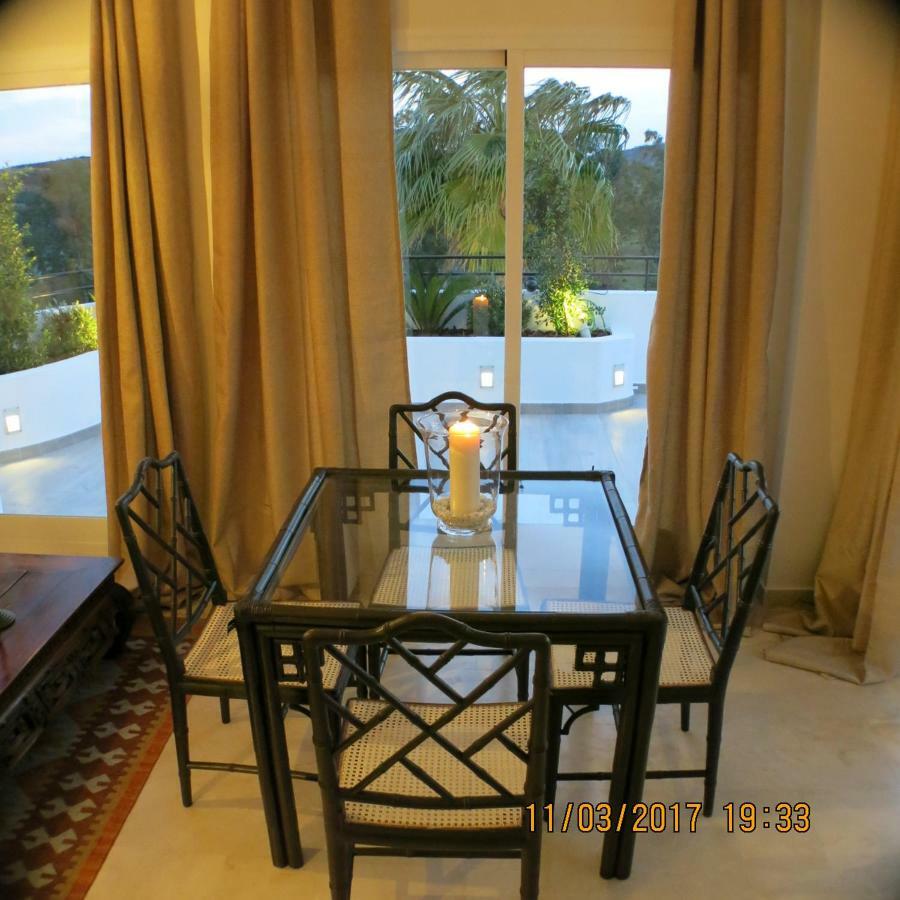 Apartamento Del Paraiso Εστεπόνα Εξωτερικό φωτογραφία